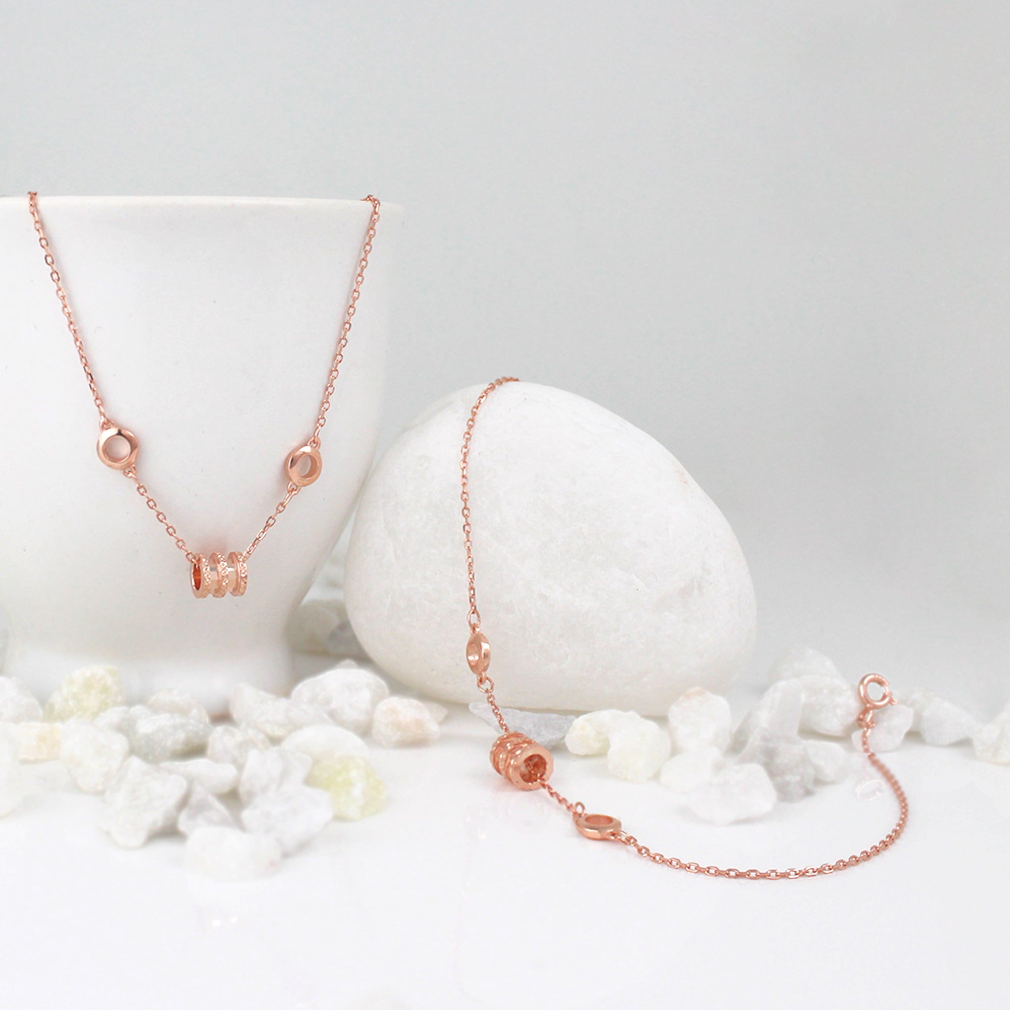 Rose gold reel anklet - Image 3