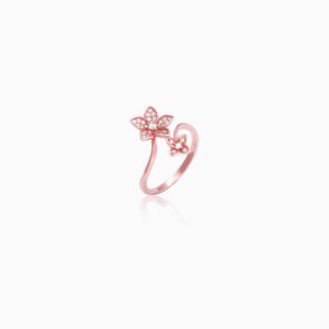 Rose gold blooming flower ring