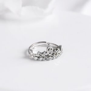 Silver sparkling crown ring