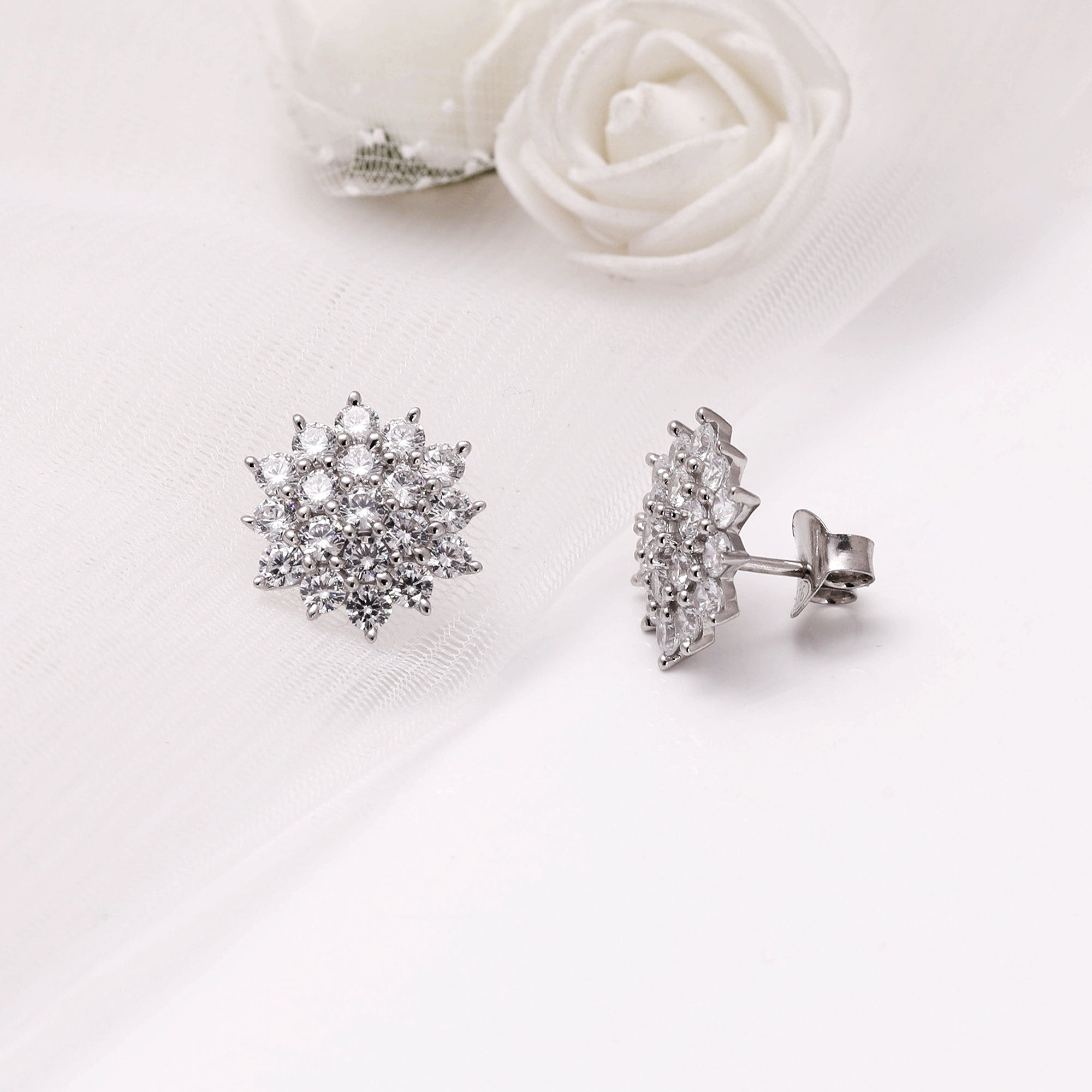 Silver zircon shining star studs - Image 3