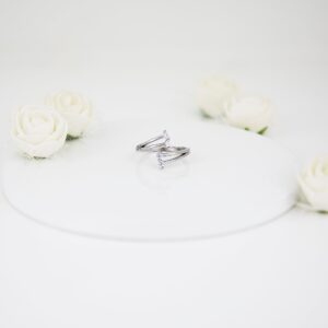Anushka sharma silver zircon charm ring