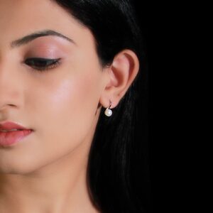 Silver pearl tiny stud earrings