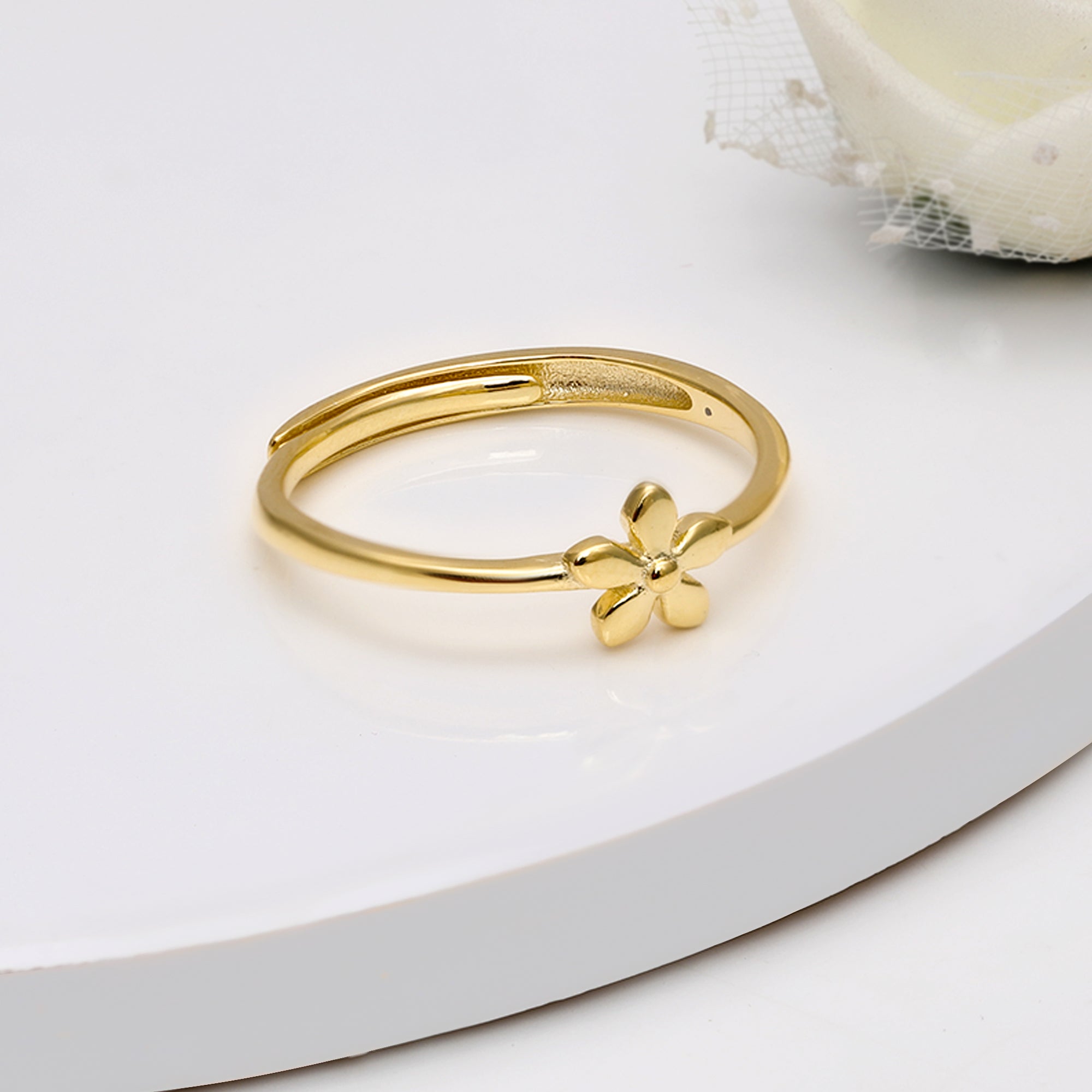 Golden tiny flower ring - Image 5