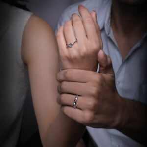 Silver endless love couple band