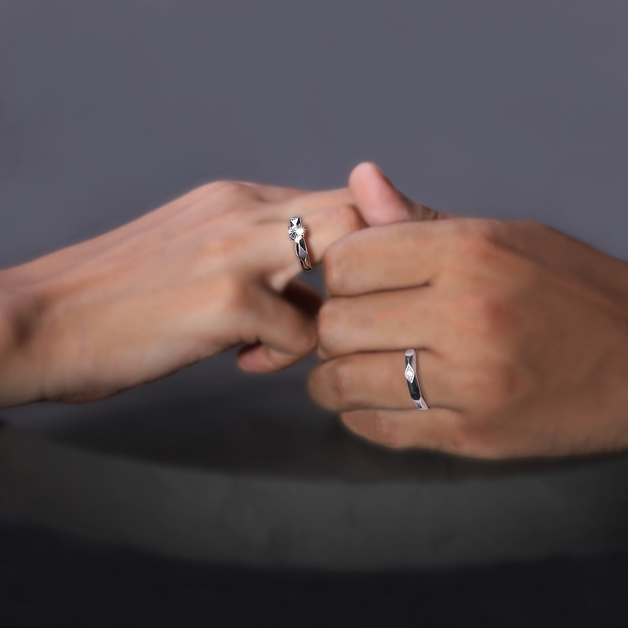Silver rhomb couple band - Image 2