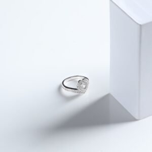 Silver zircon crown heart ring