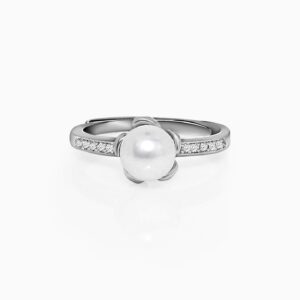 Silver pearl flower ring