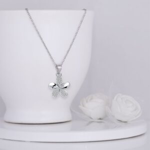 Silver flower pendant with link chain