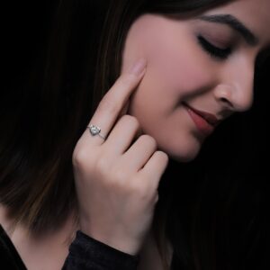 Silver zircon embrace heart ring