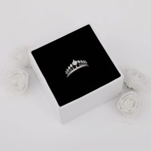Queen's crown ring