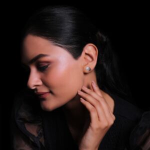 Silver pearl earrings