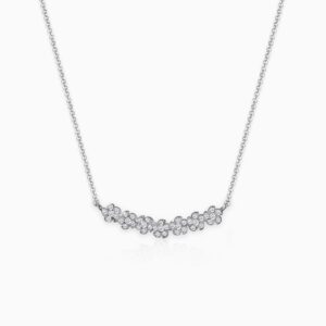 Silver blooming flower necklace