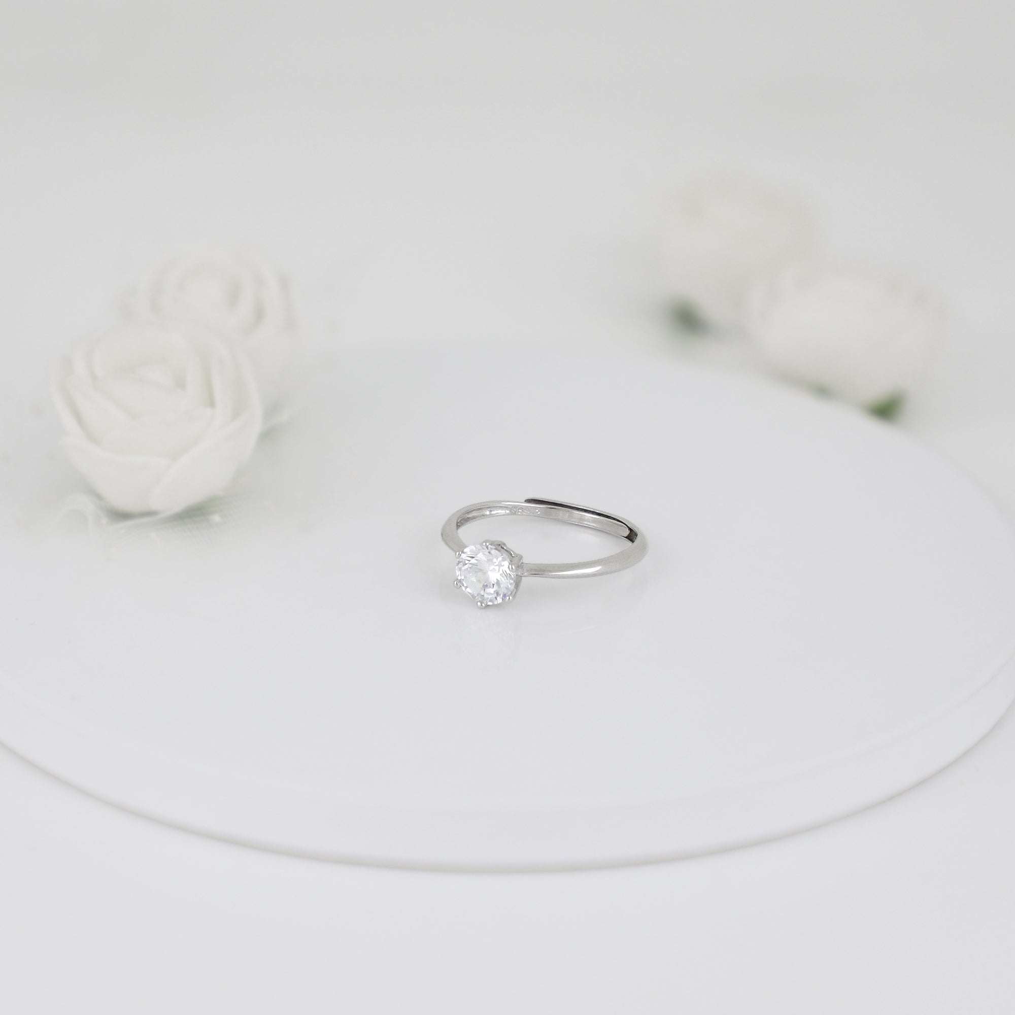 Silver zircon vintage ring - Image 2