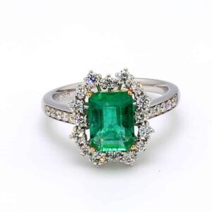 18K Emerald Ring Octagon 1.68 Cts