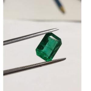 4.16ct emerald green emerald-panna