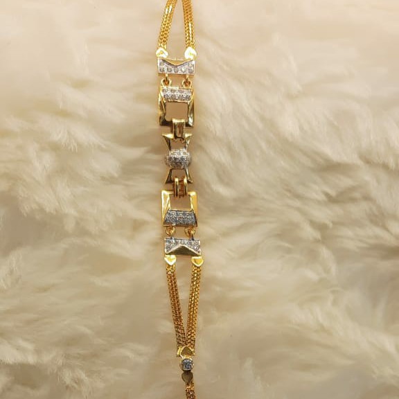 22kt Gold Fancy Lucky