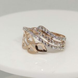 18Kt Rose Gold Ring