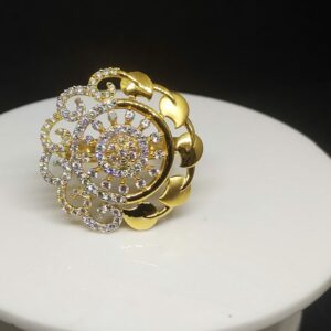 916 Yellow Gold LR Ring