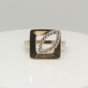 18Kt Roese Gold Fancy LR Ring