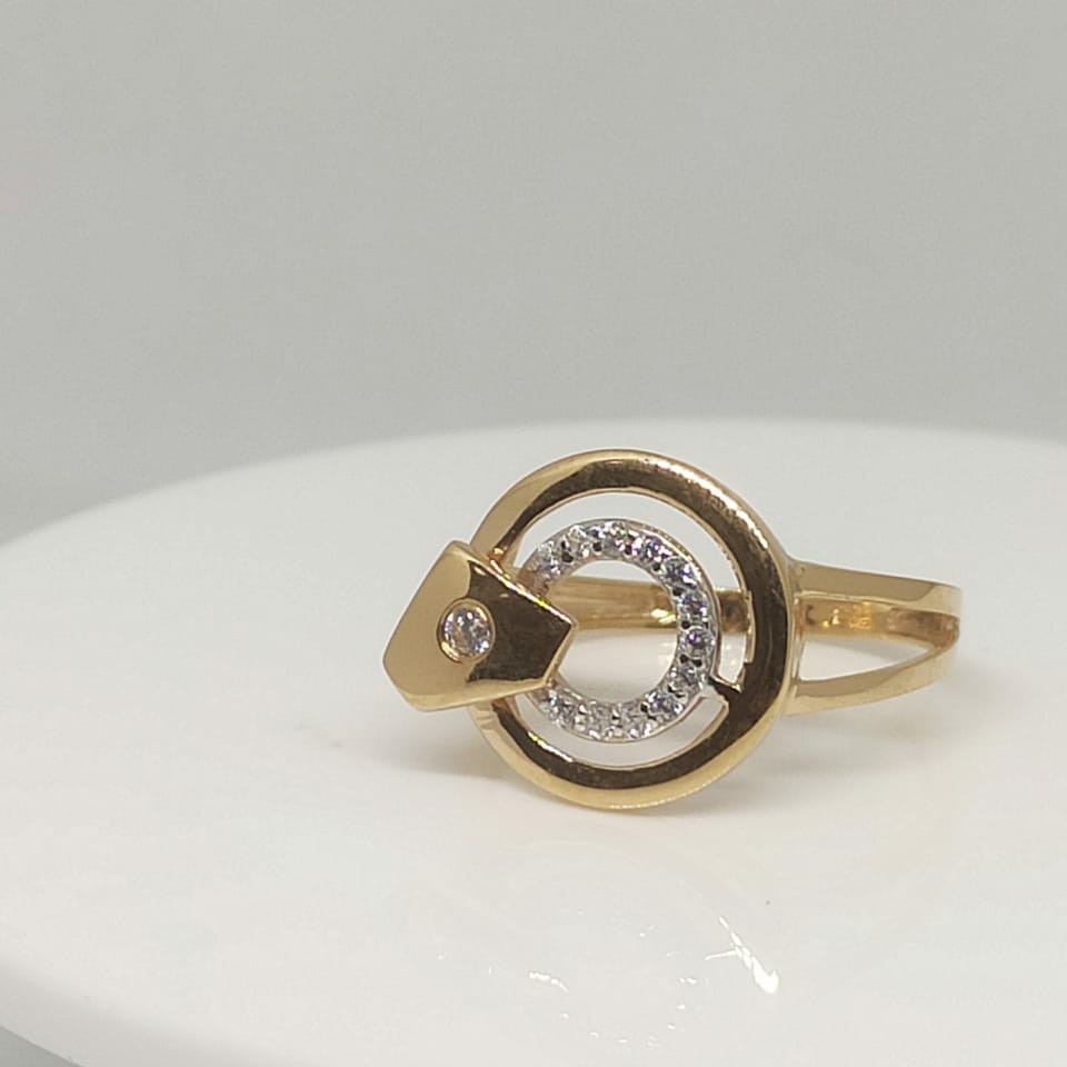 18 Kt Rose Gold Ring