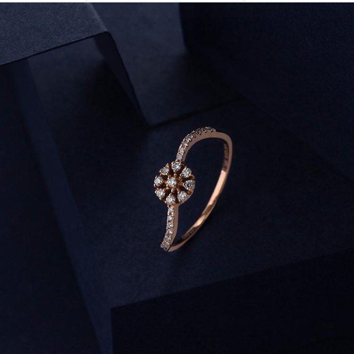 18k Rose gold Diamond Ring