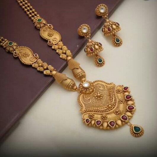 916 gold jadtar set