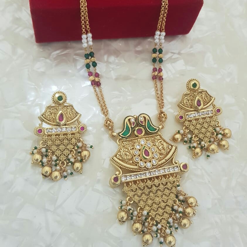 916 gold jadtar set