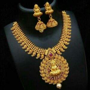 22kt gold temple set