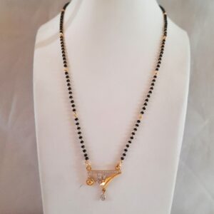 22 CRT 916 Hallmark Mangalsutra