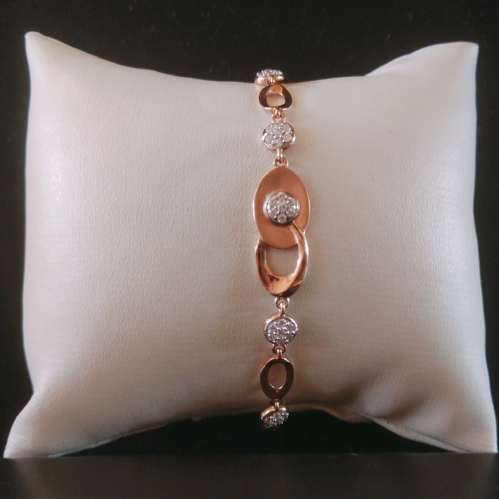 18 CRT Hallmark Rose Gold Lucky