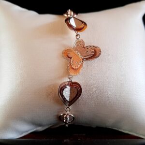 18 CRT Hallmark Rose Gold Butterfly Lucky