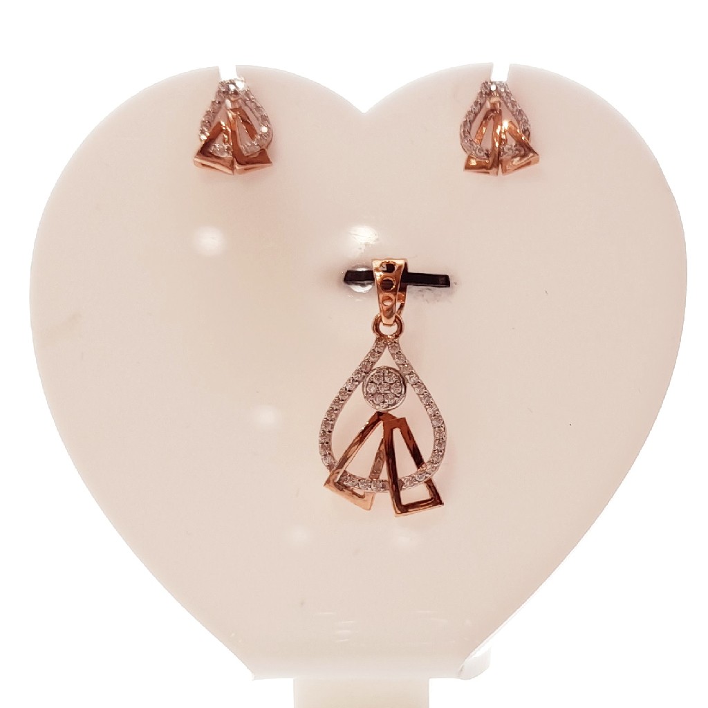 18 Ct Hallmark Rose Gold Fancy flower Pendelset