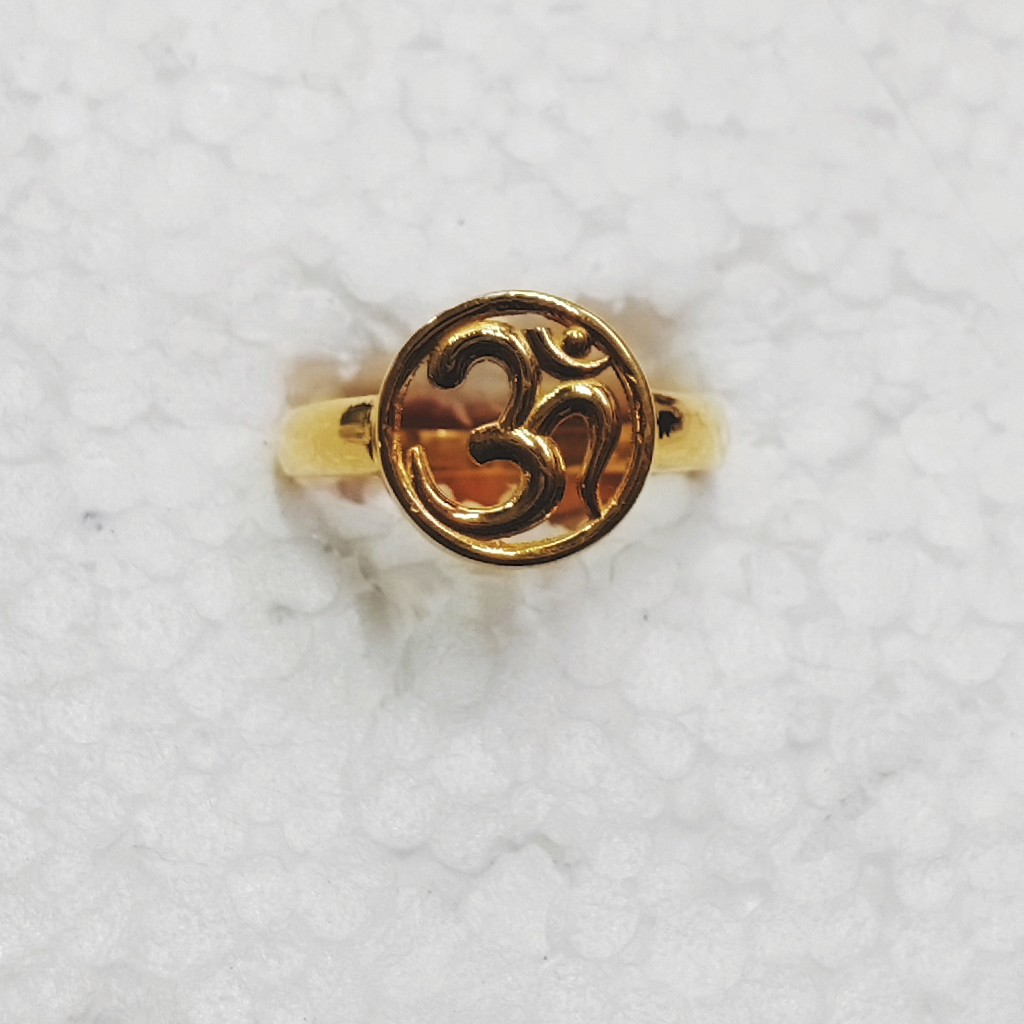 Om ring