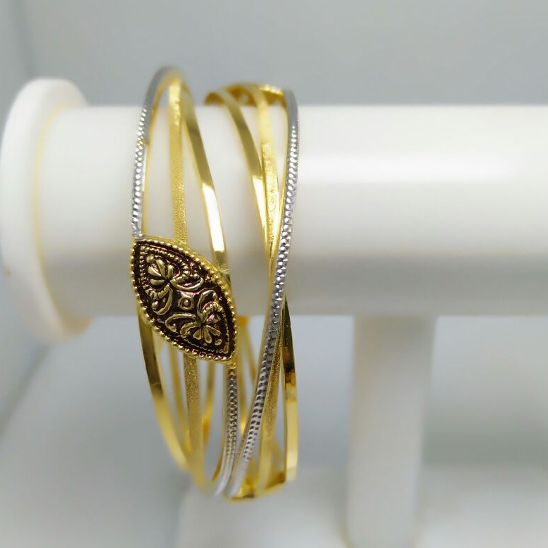 22KT Trendy gold women bangle gj-010