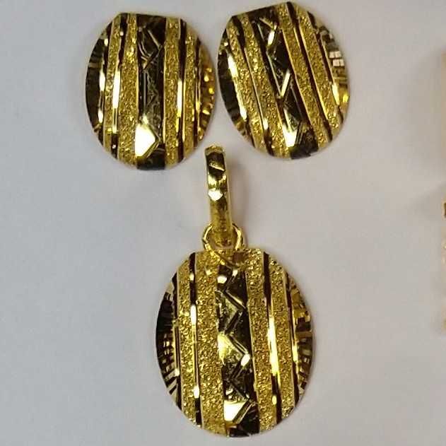916 Gold Fancy Pendant Set Akm-ps-078