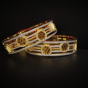 916 Hallmark Gold Unique Design Bangle
