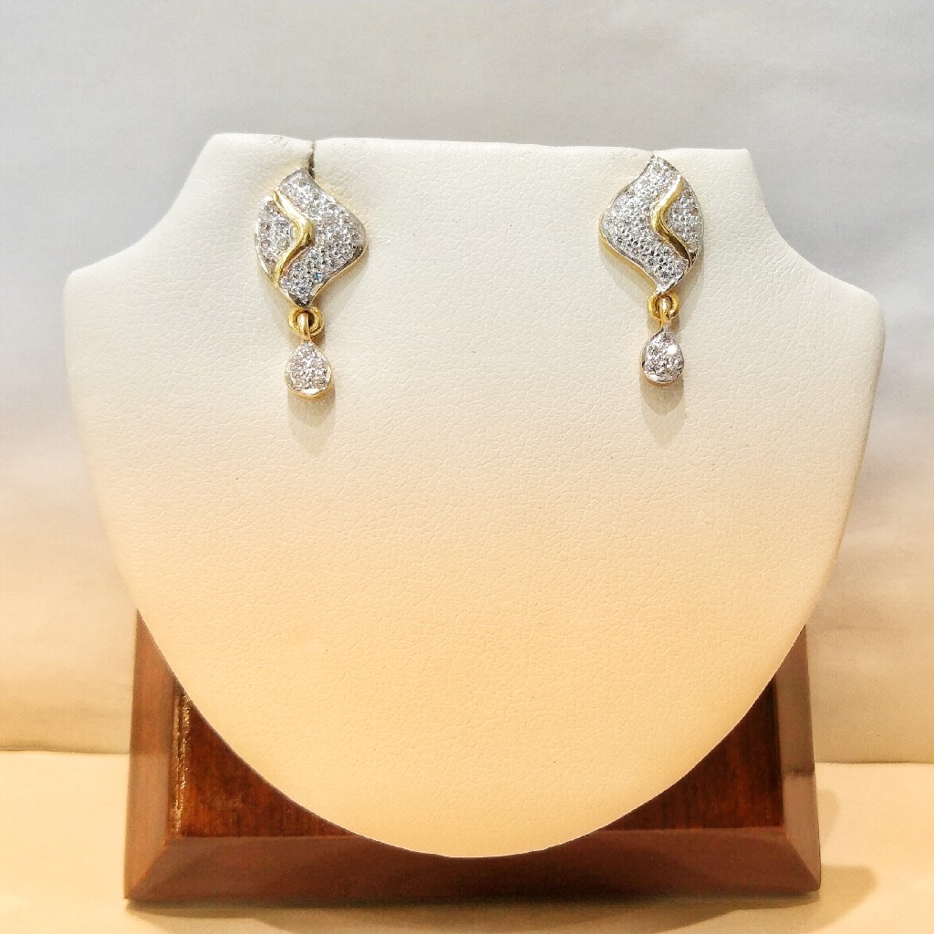 Gold 916 Hallmark Diamond Earrings For Women