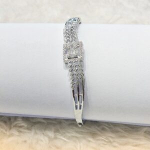 925 Sterling Silver Unique Style Design Bracelet For Women