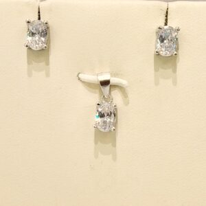 925 Sterling Silver Oval Shape Pendant set