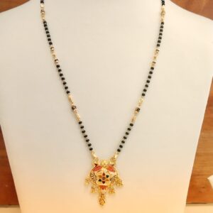 916 Hallmark kalkati Flower Pendant Mangalsutra