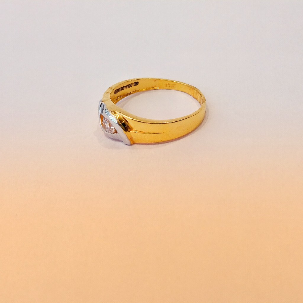 916 Hallmark Fancy Ladies Ring - Image 2