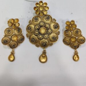22k gold multiple round designs khokha pendent set