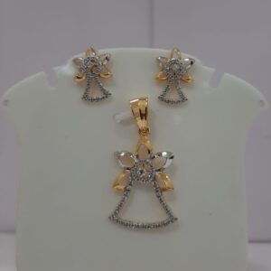 22k gold Diamond fancy pendent set