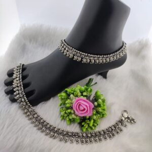 Silver Ladies Antique Oxidised Payals