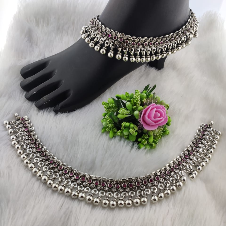 Silver Antique Ghughri Ladies Payal - Image 3