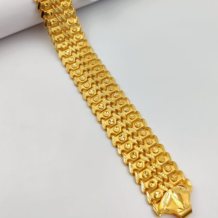 22k(916)gold gents plain broad patta bracelate