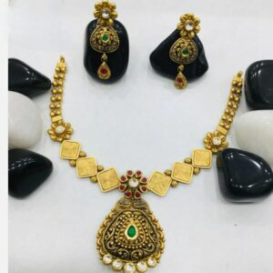22k gold antique Square design necklace set