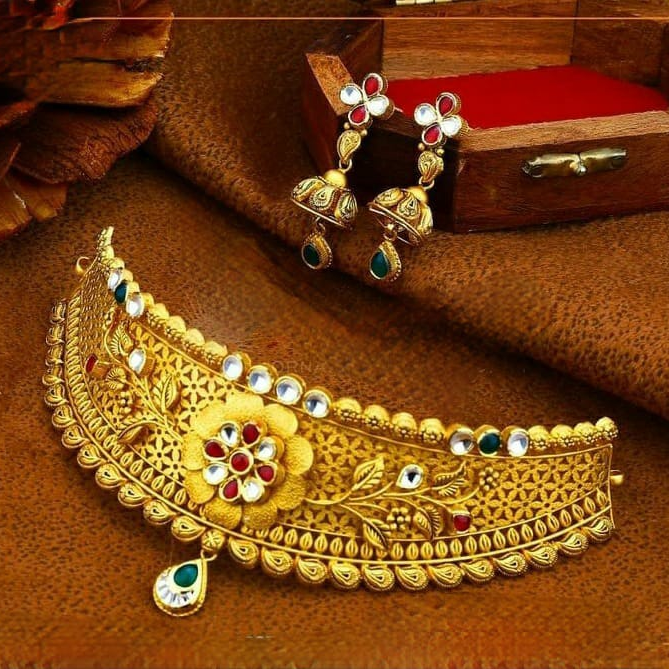 22K(916)Gold Ladies Antique choker Set