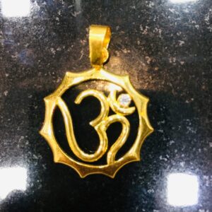 22k(916)fancy om pendant