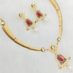 Pure silver kundan necklace for ladies and a pair of earnings